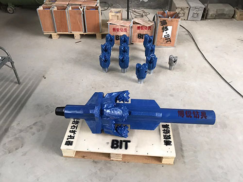 rʯ@